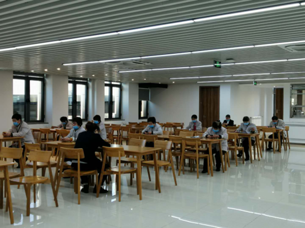 機場1.png